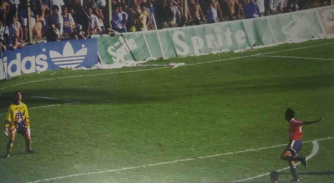 Gol de Rambert a Boca, por la Supercopa de 1994. 