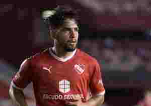 Martín Benítez, entre Independiente y el exterior.