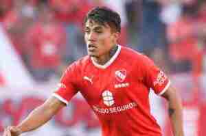 Gustavo López criticó con demasiada dureza al plantel de Independiente, pero los peores comentarios se los llevó Andrés Roa.