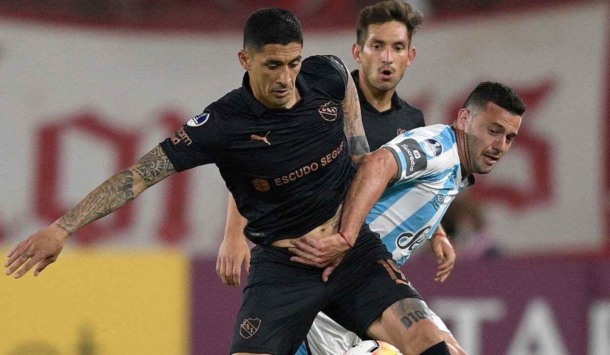 El Tucu Hernández volvió a disputar un partido oficial