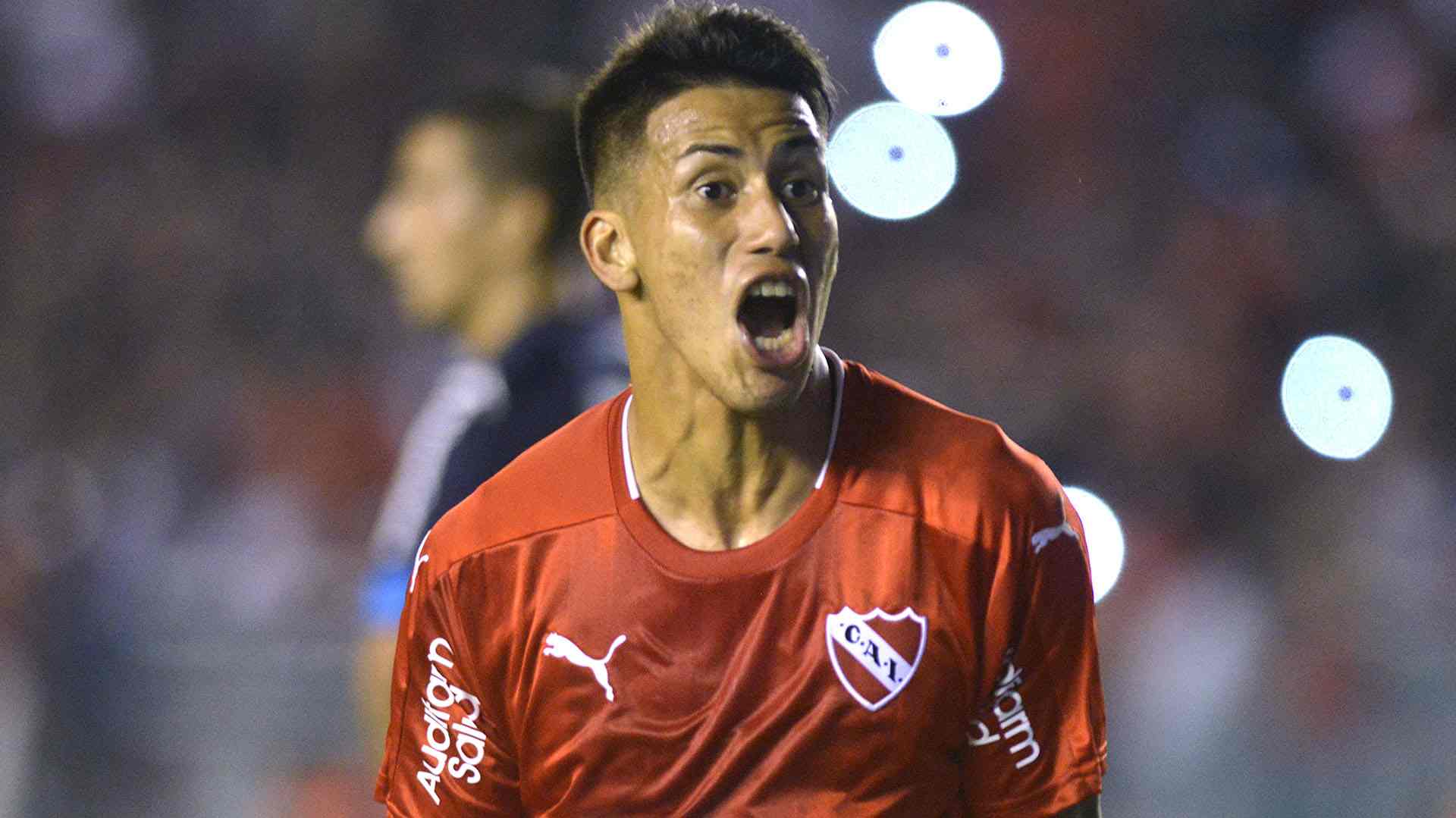 Maxi Meza recordó su paso por Independiente, su opinión de Holan y el interés de Boca