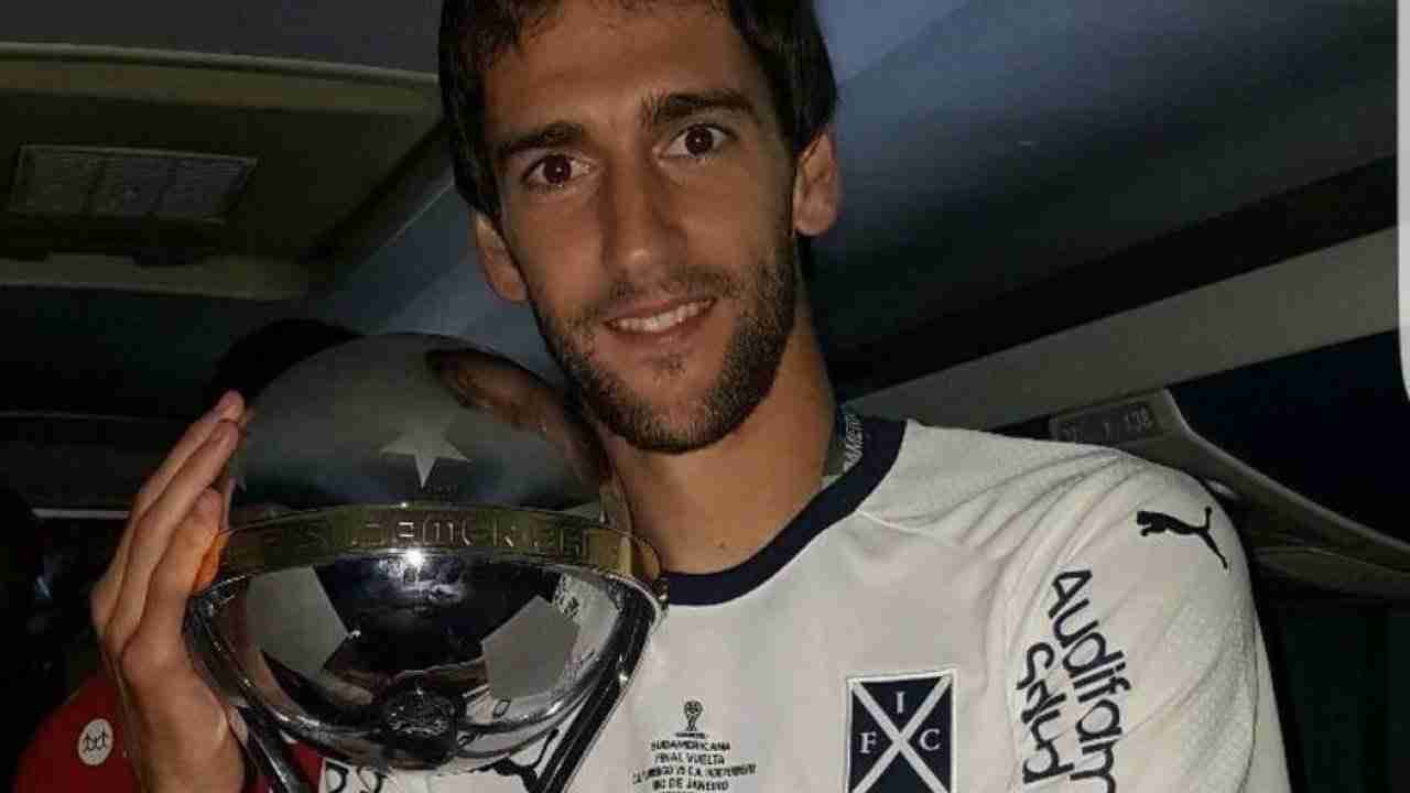 Lucas Albertengo y una chicana para Racing