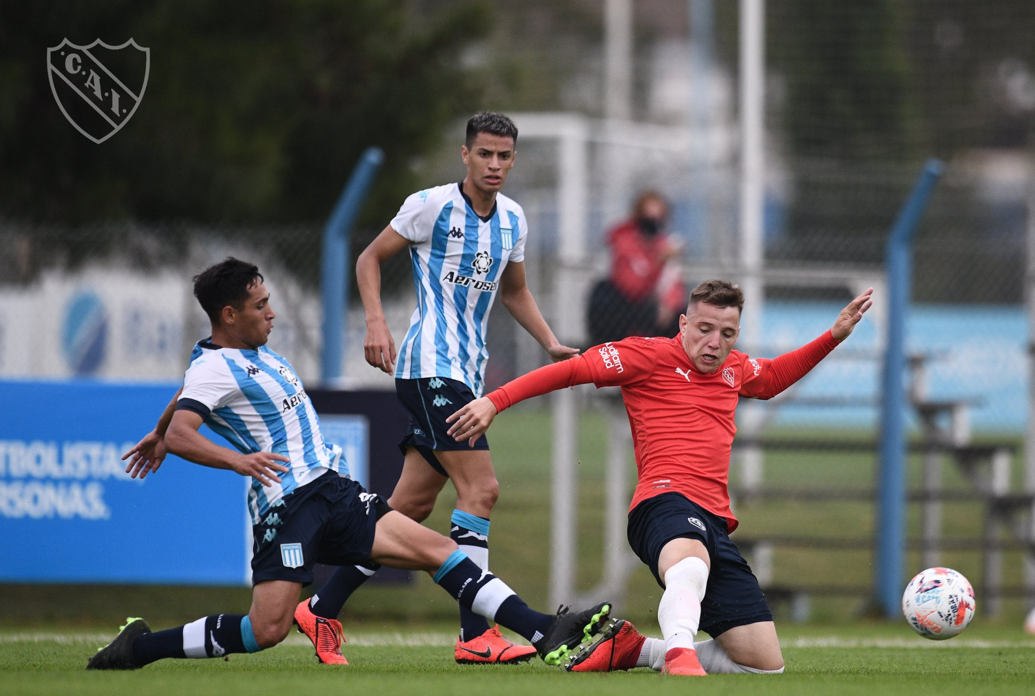 La Reserva del Rey de Copas no pudo en el clásico