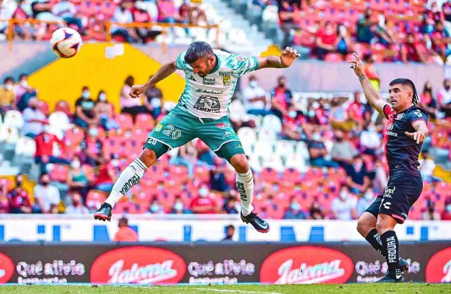 Emmanuel Gigliotti continuará un tiempo mas en el Club León