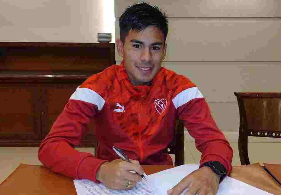 Gonzalo Asís renovó contrato con Independiente