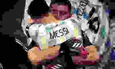 Lionel Messi elogió al Dibu Martínez: "Es un arquero tremendo"