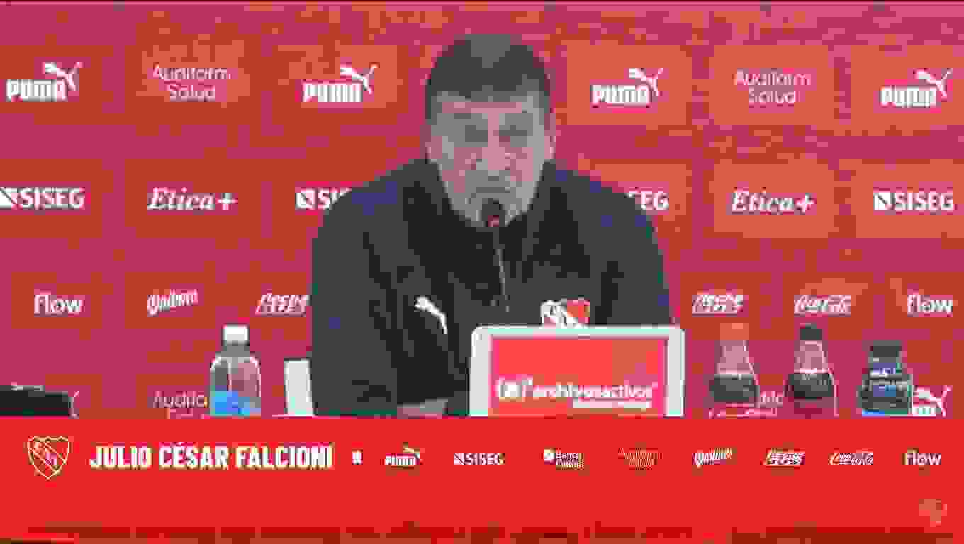 La llamativa frase de Falcioni sobre la situación del club