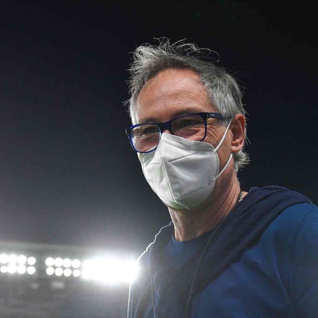 Ariel Holan está a un partido de darle otro título al Club León.