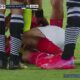 Lucas González debió salir por una lesión en su rodilla izquierda