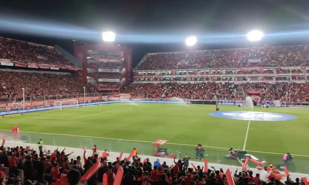 Hace 4 años regresaba el Saludo Histórico de Independiente - Todas las  noticias de Independiente - Soy Del Rojo