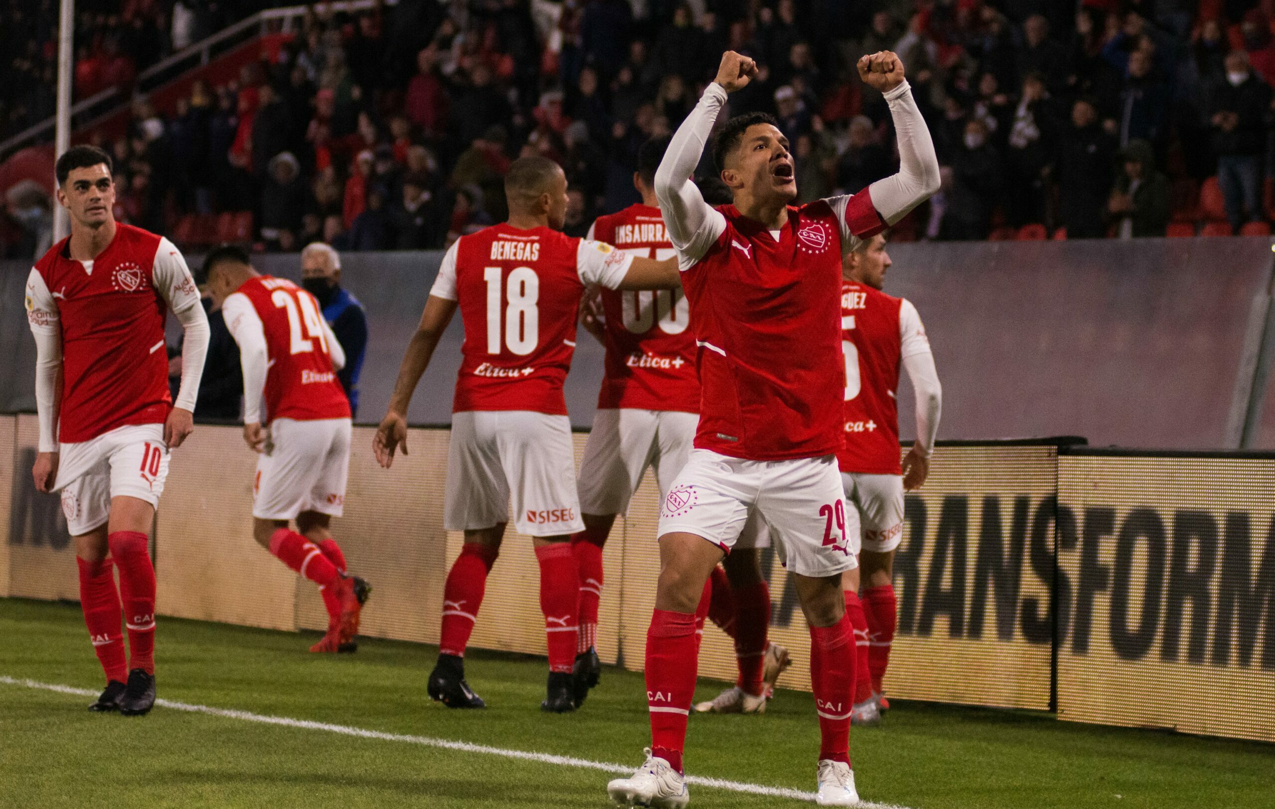 Independiente superó a Talleres en Avellaneda