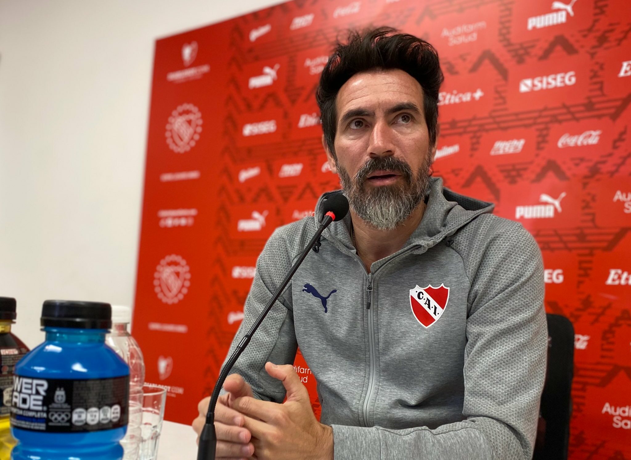 Eduardo Domínguez: "Queremos empezar a ser ganadores"