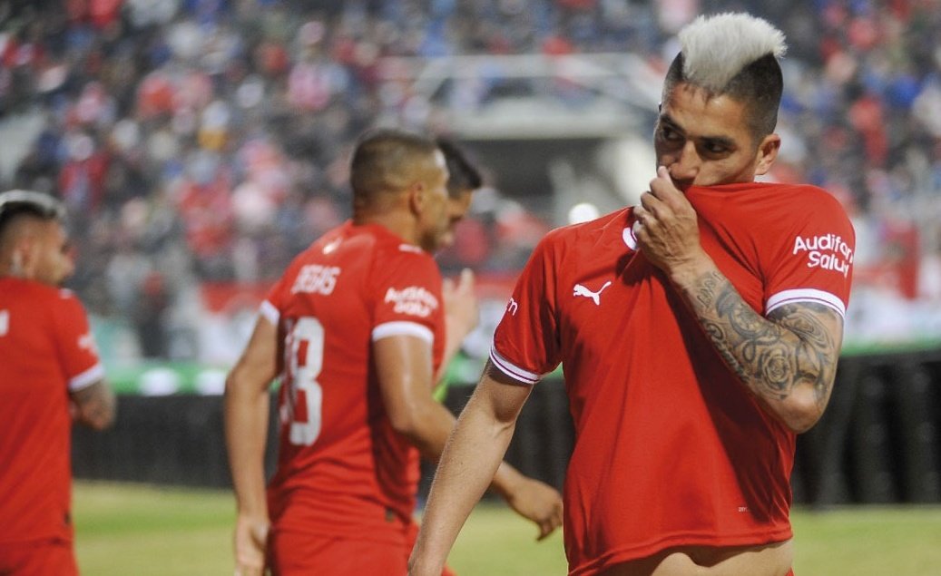 Independiente eliminó a Vélez y Leandro Fernández volvió a ser figura.