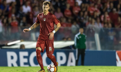 Fernando Amorebieta le trae un nuevo de dolor de cabeza a Independiente