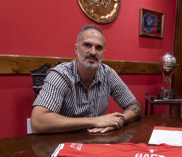 Daniel Seoane es uno de los dirigentes que está en el día a día de Independiente.