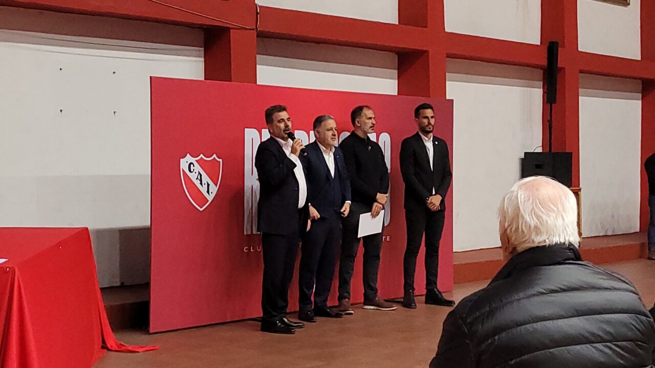 Cristian Ritondo forma parte de la Comisión Directiva de Independiente.