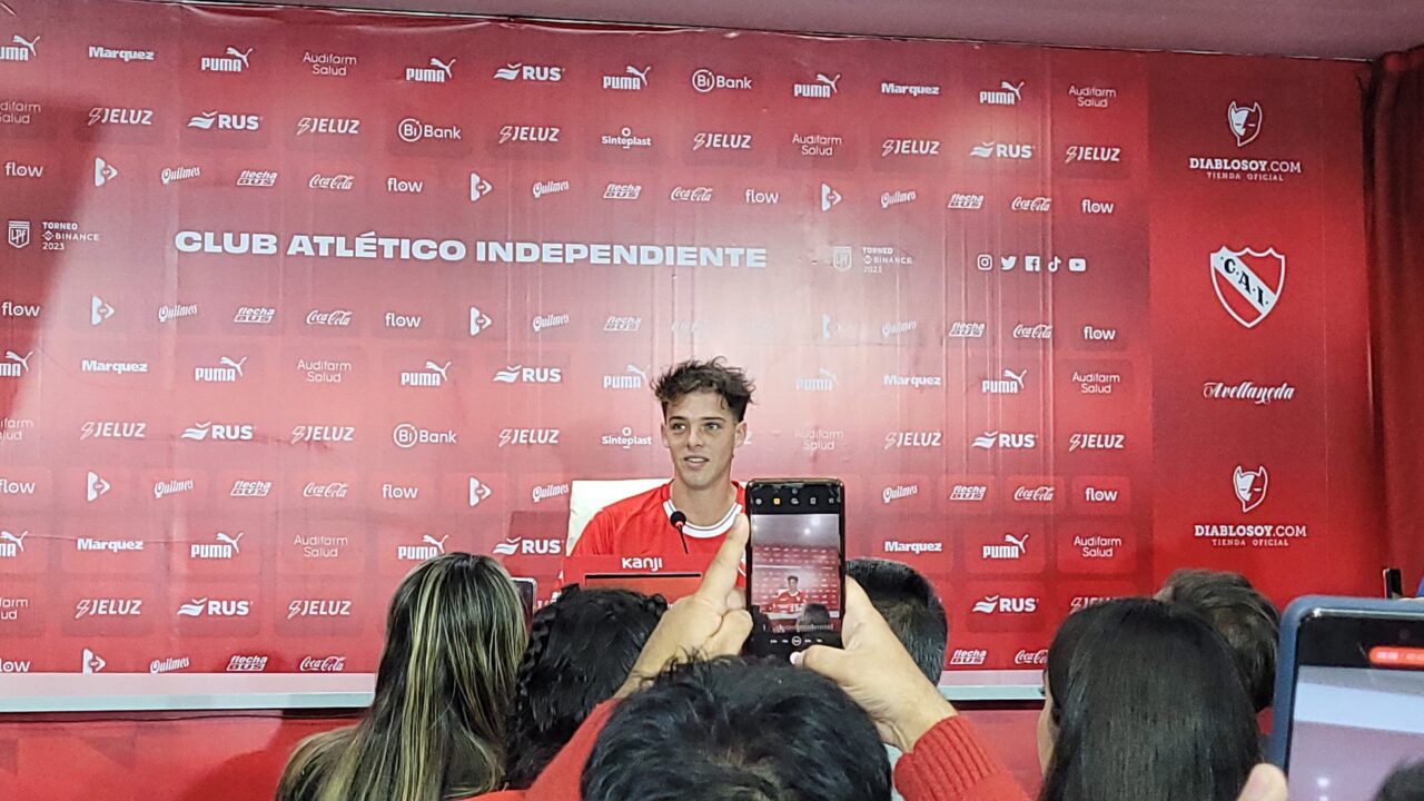 Maratea habló en conferencia de prensa desde el estadio de Independiente.