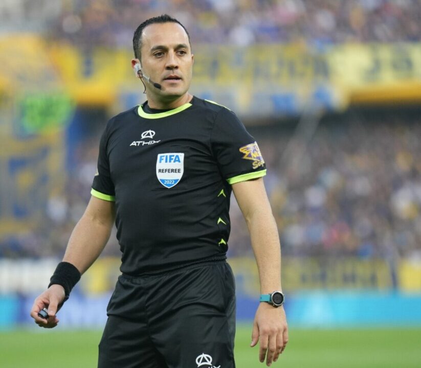 Fernando Espinoza será el juez en Arsenal - Independiente.