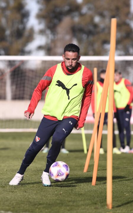 Mauricio Isla es uno de los que llegó en este mercado de pases.