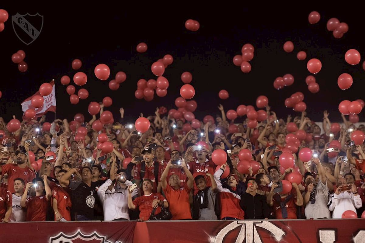 Los hinchas de Independiente estamos comprometidos con nuestro club.