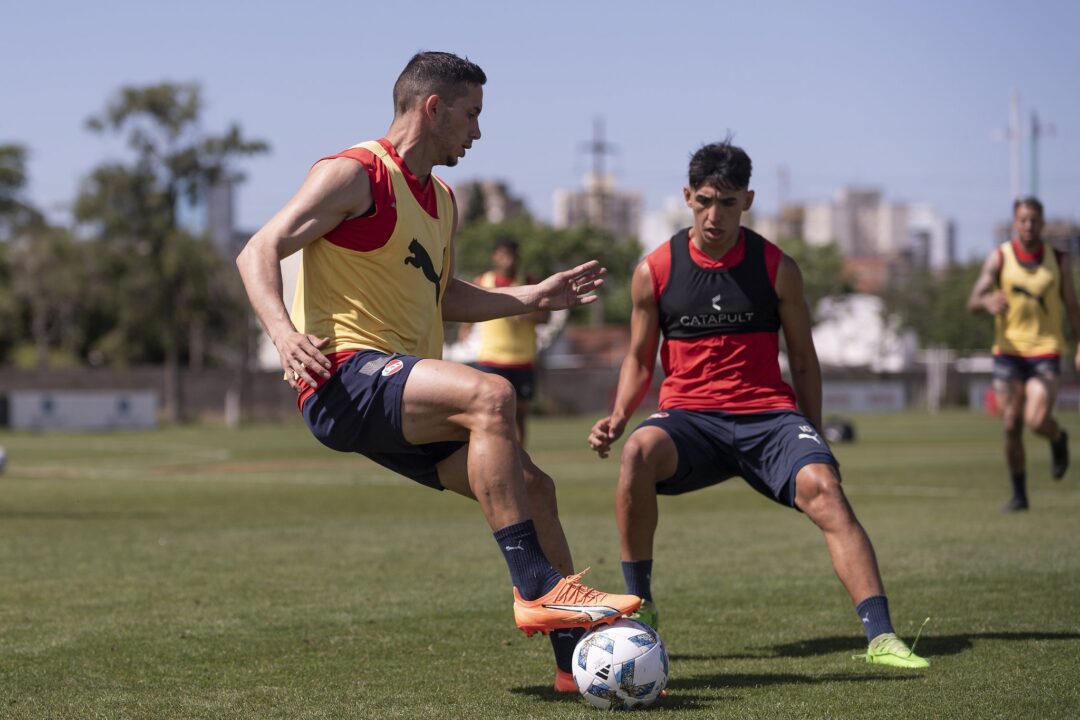 Independiente volvió a entrenar en Villa Domínico.