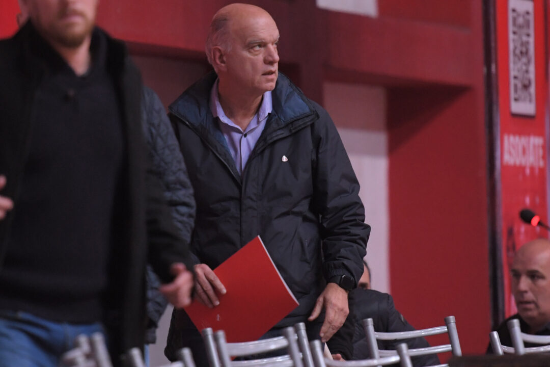Néstor Grindetti contó cosas del mercado de pases