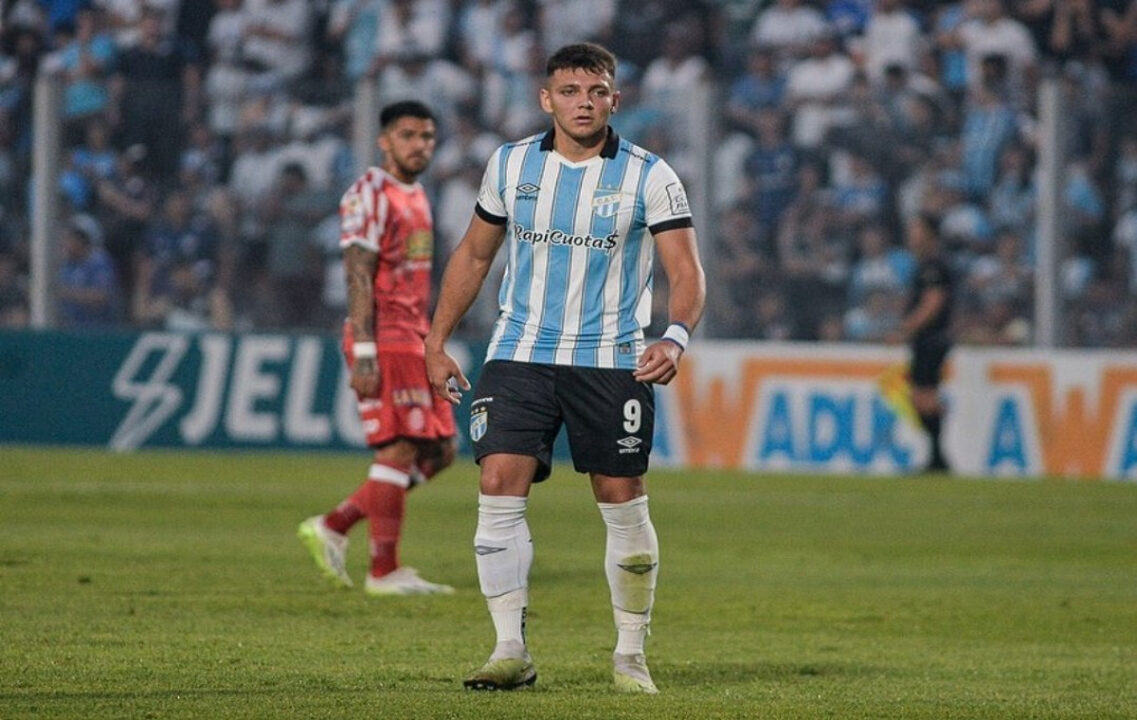 Ignacio Maestro Puch: la opción que maneja Independiente para la delantera