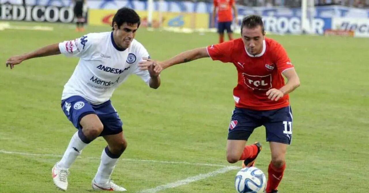 El historial de Independiente con Independiente Rivadavia - Todas las