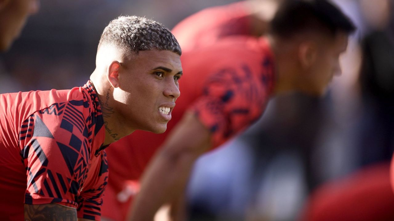 En Independiente saben que Ayrton Costa podría marcharse pronto.