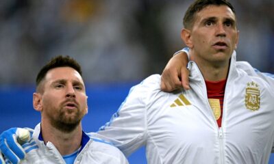 Leo Messi elogió al Dibu Martínez en medio de la euforia