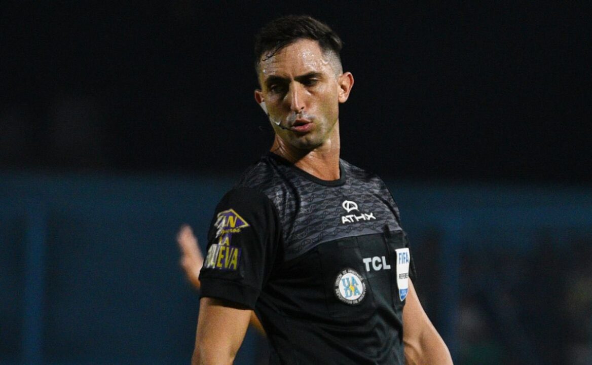 Nazareno Arasa será el juez del próximo partido de Independiente.