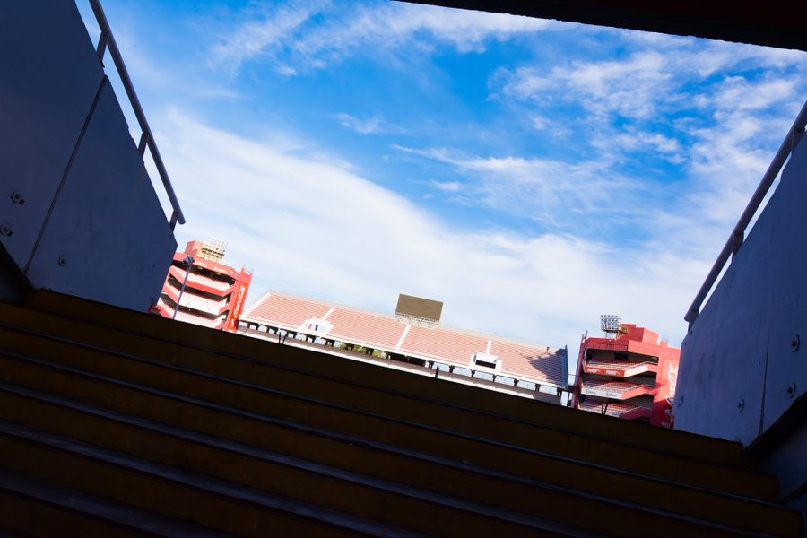 Independiente aguarda por una definición en torno al estadio.