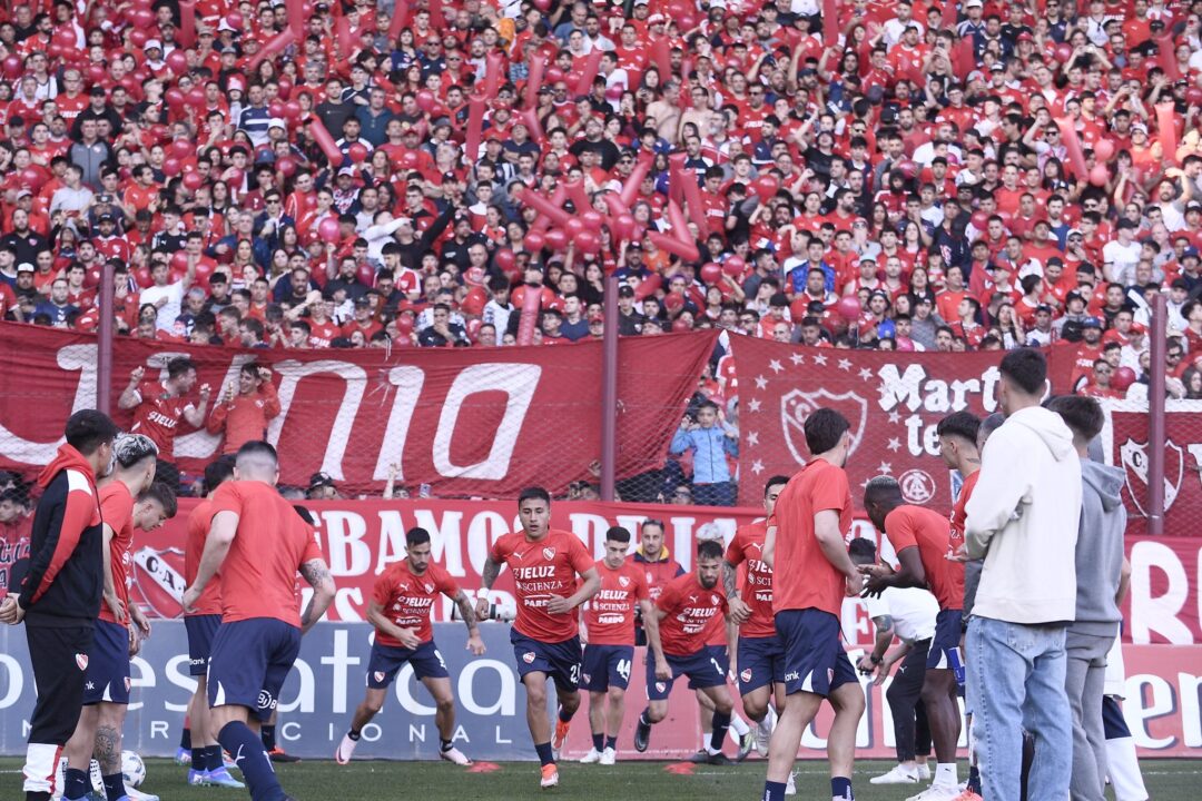 Hay varios futbolistas de Independiente que se juegan su continuidad.