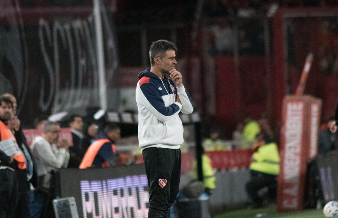 El técnico de Independiente se juntará con los dirigentes.