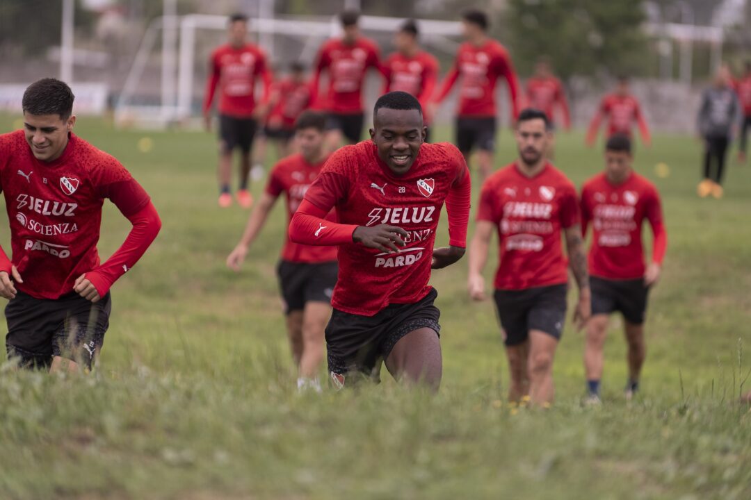 Independiente escuchará ofertas por varios de sus futbolistas.