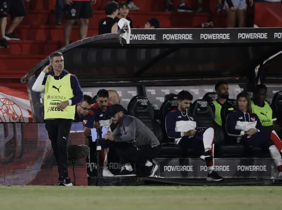 Julio Vaccari va a volver a pensar qué hacer con estos futbolistas.