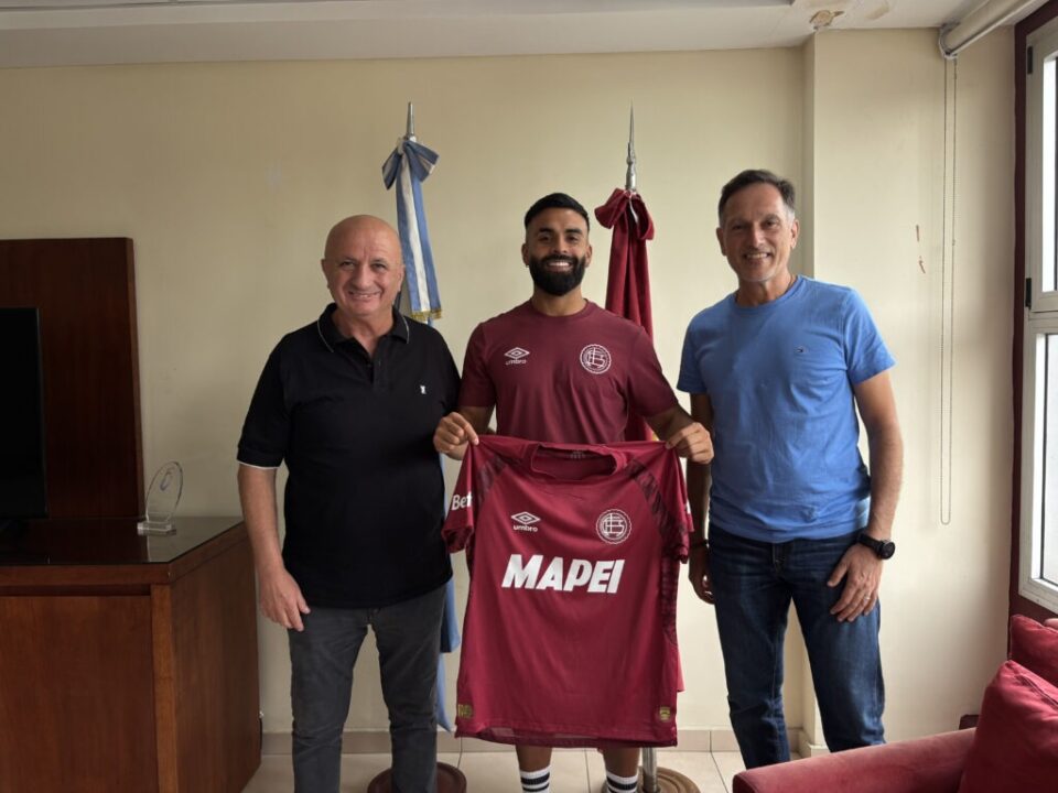 Alexis Canelo se fue de Independiente y ya lo presentaron en Lanús.