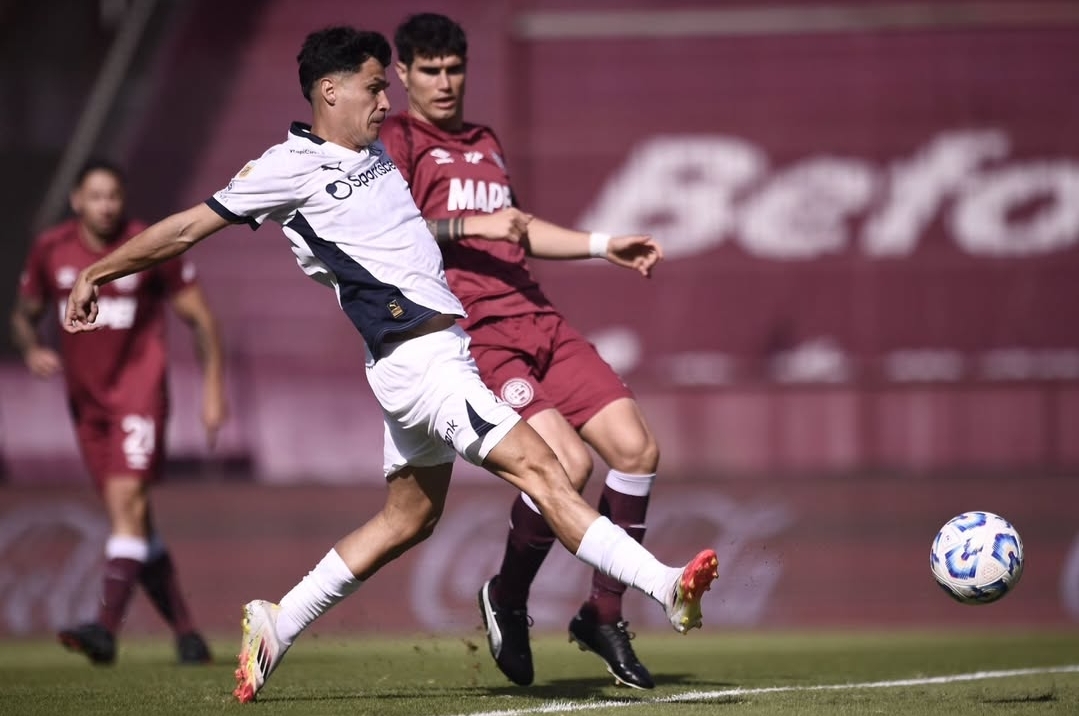 Galdames abrió la cuenta para Independiente.
