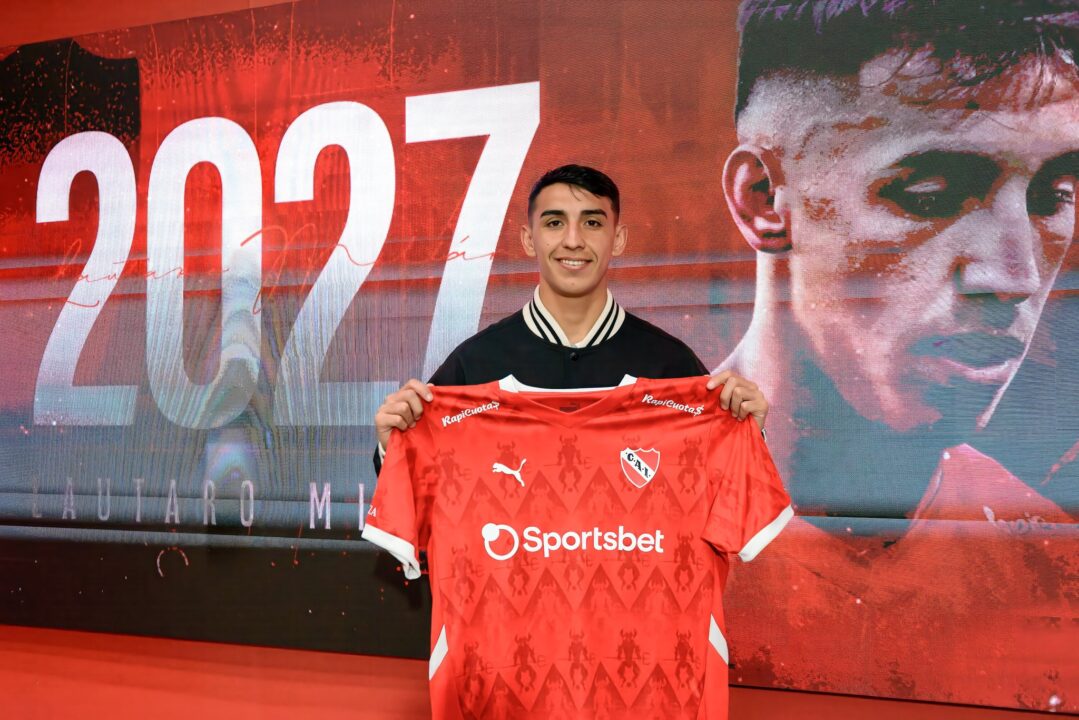 Millán renovó su contrato con Independiente.