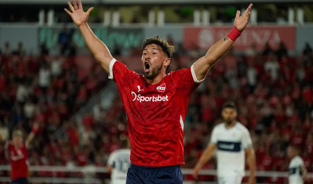 Felipe Loyola será nuevo jugador del Pisa. Finalmente llegó la oferta formal por el chileno, quien viaja a Italia por la oferta de préstamo.