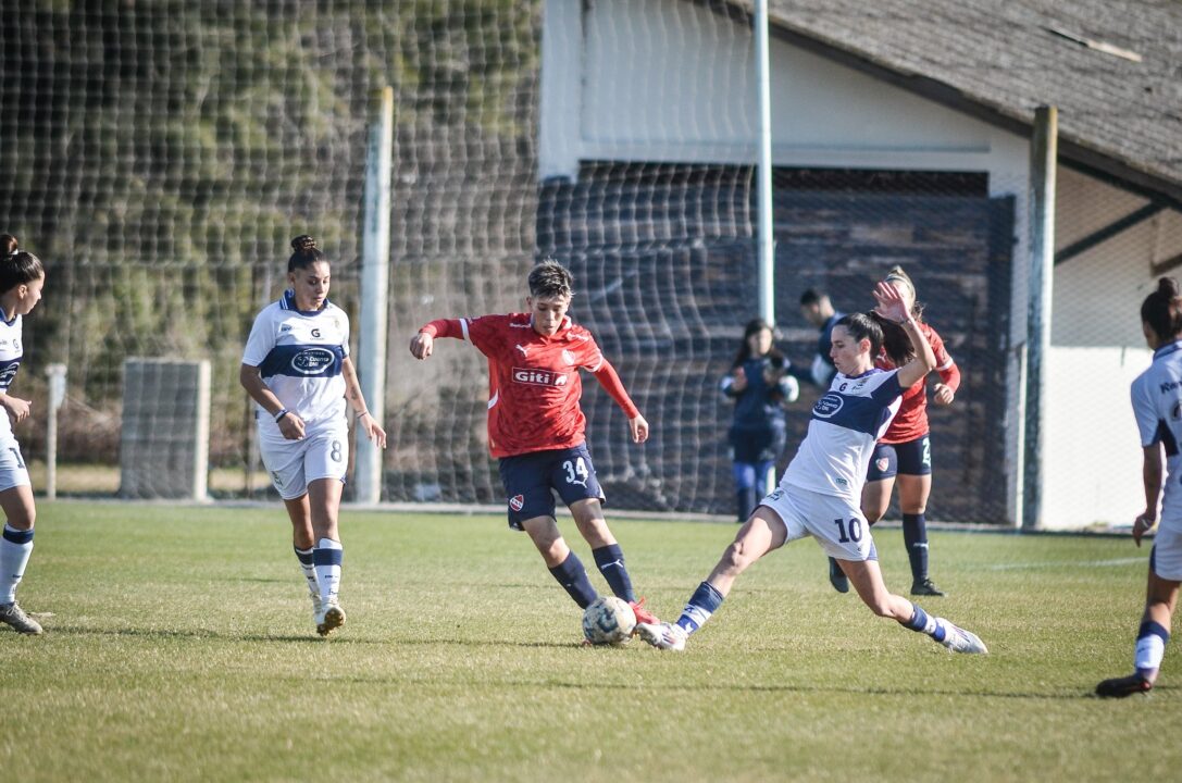 Las Diablas tuvieron acción ante Gimnasia.