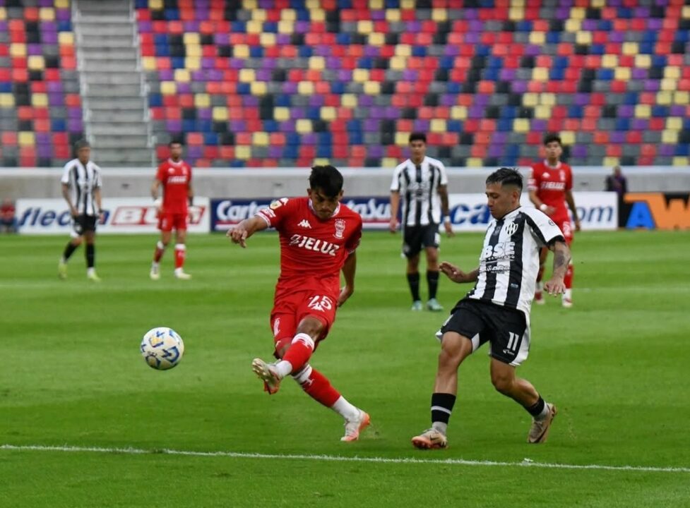 Independiente ofertó por Ibáñez.