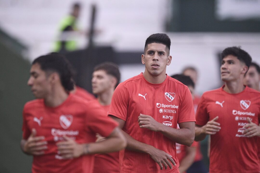 Julio Vaccari aguarda por la vuelta de Valdéz.