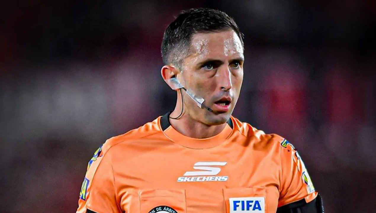 Nazareno Arasa va a dirigir el partido entre Independiente y River.