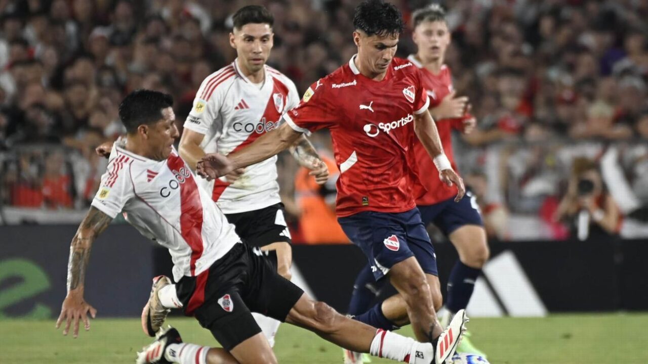 Independiente vs River: hora, TV y las formaciones
