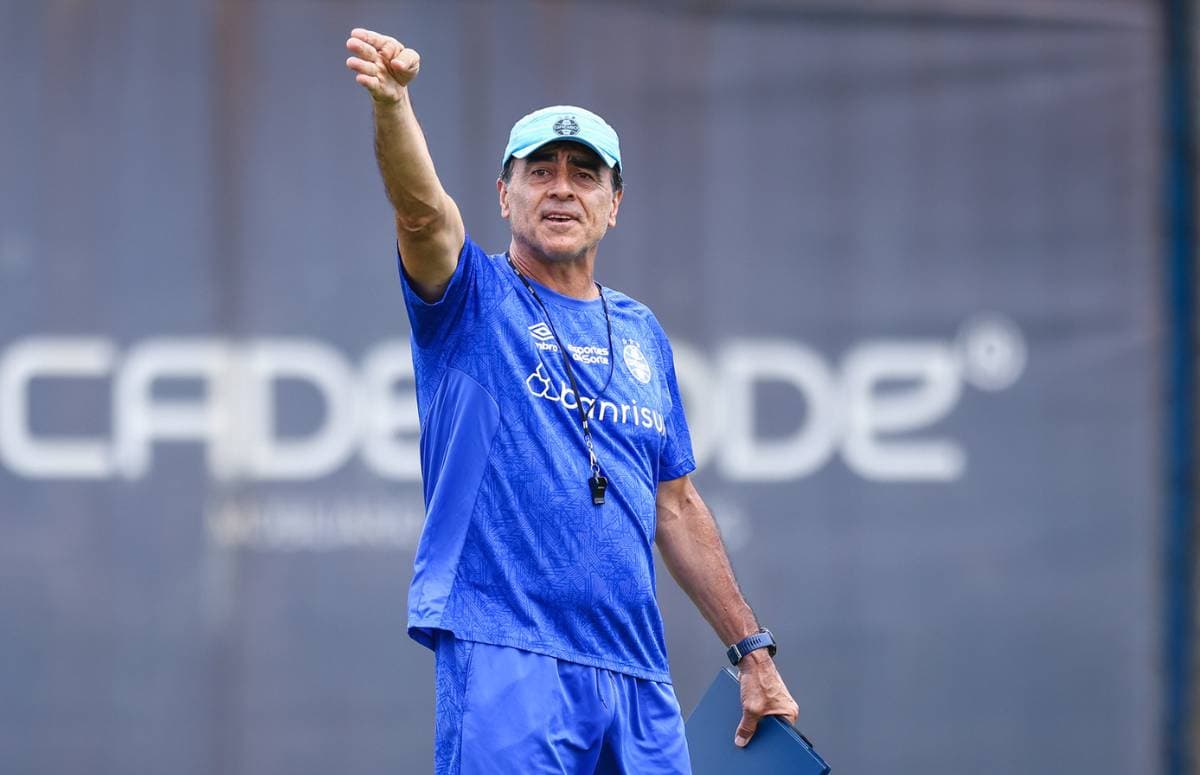 Gustavo Quinteros es el nuevo técnico de Independiente.