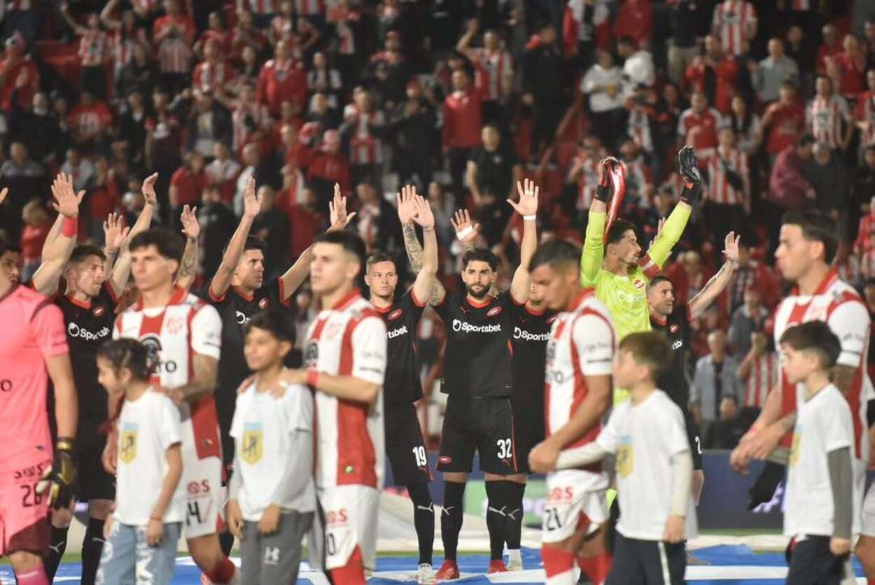 El nombre sorpresa que jugaría en Independiente este clásico