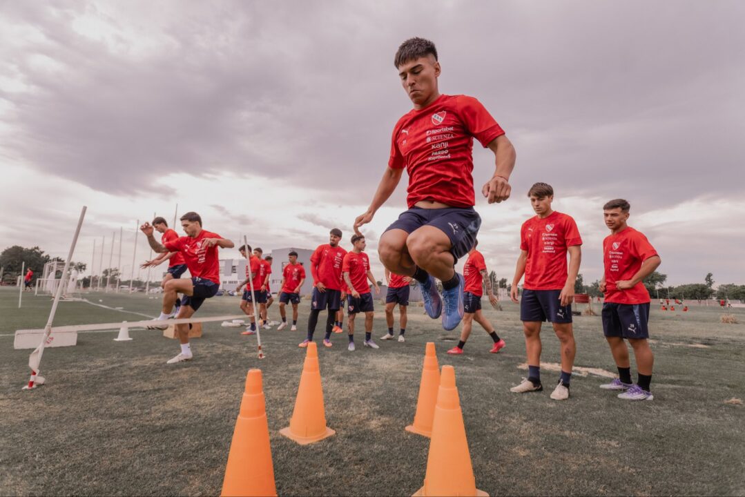 Independiente ultima detalles para este último duelo.