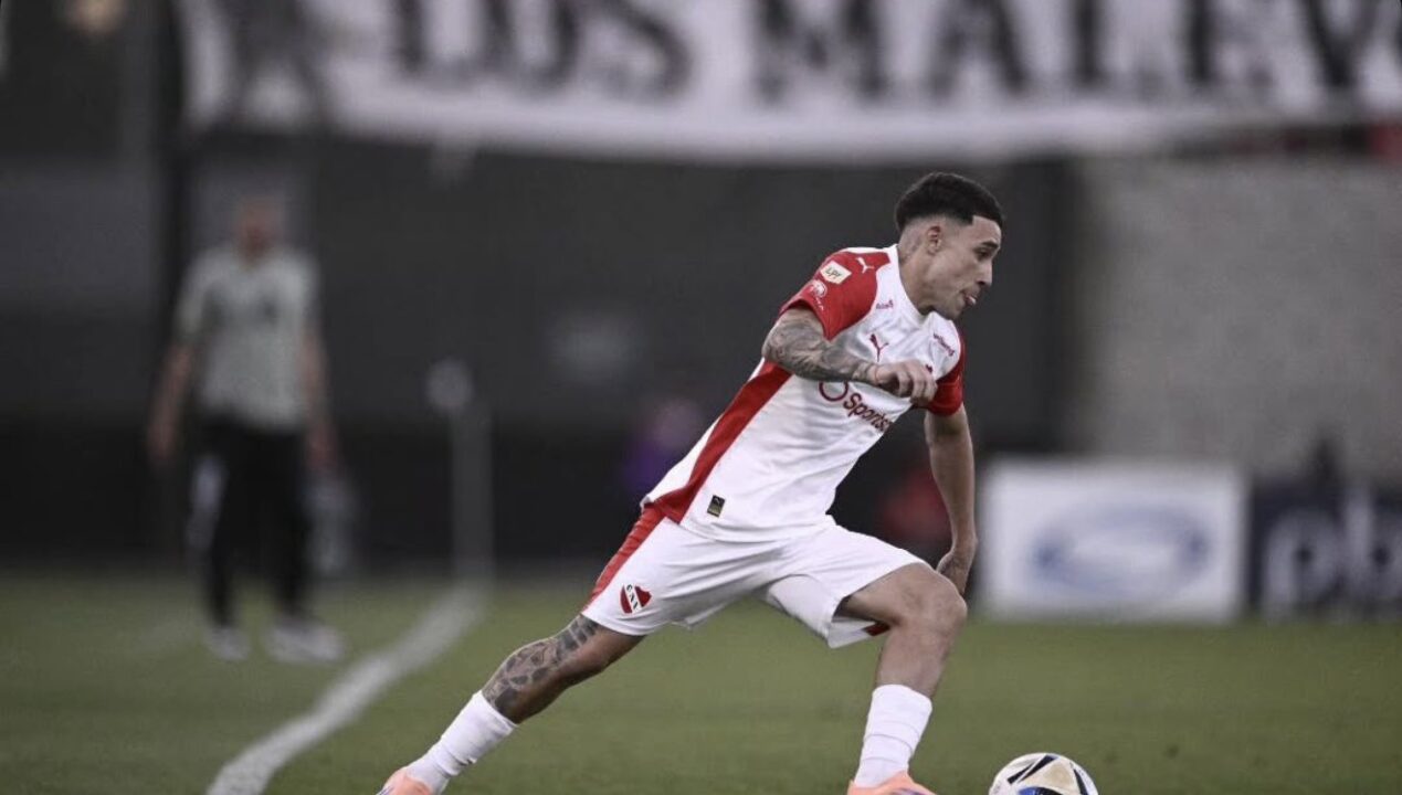 Santiago Montiel anotó el gol de Independiente.