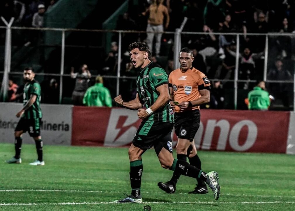 Maestro Puch volverá a Independiente.